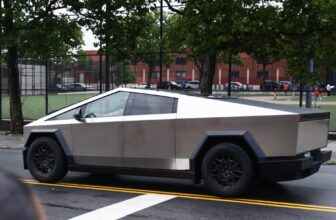 Cybertruck Leads Tesla’s Used-Car Collapse