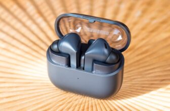 Samsung’s ‘Fan Edition” Wireless Earbuds Are Just Enough