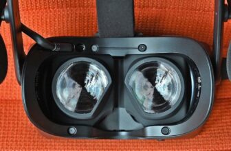 Valve’s Steam Deck for Your Face Is Way More Interesting Than a Quest Clone