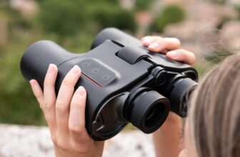 Unistellar’s smart binoculars can tell you which mountain you’re looking at